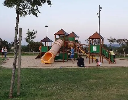 T1 Casa De Familia Gameiro Дом отдыха Quinta do Conde